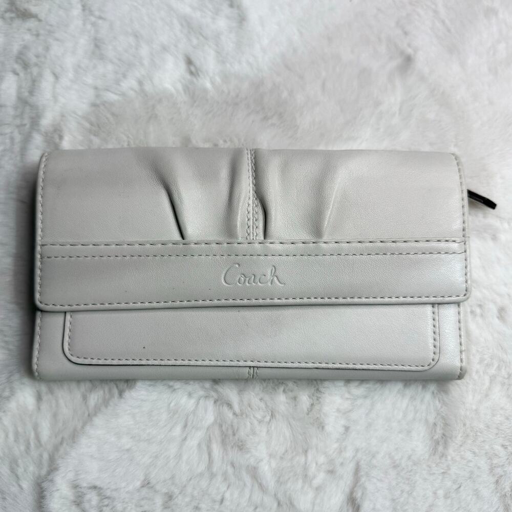 COACH y2k Ashley White Wallet